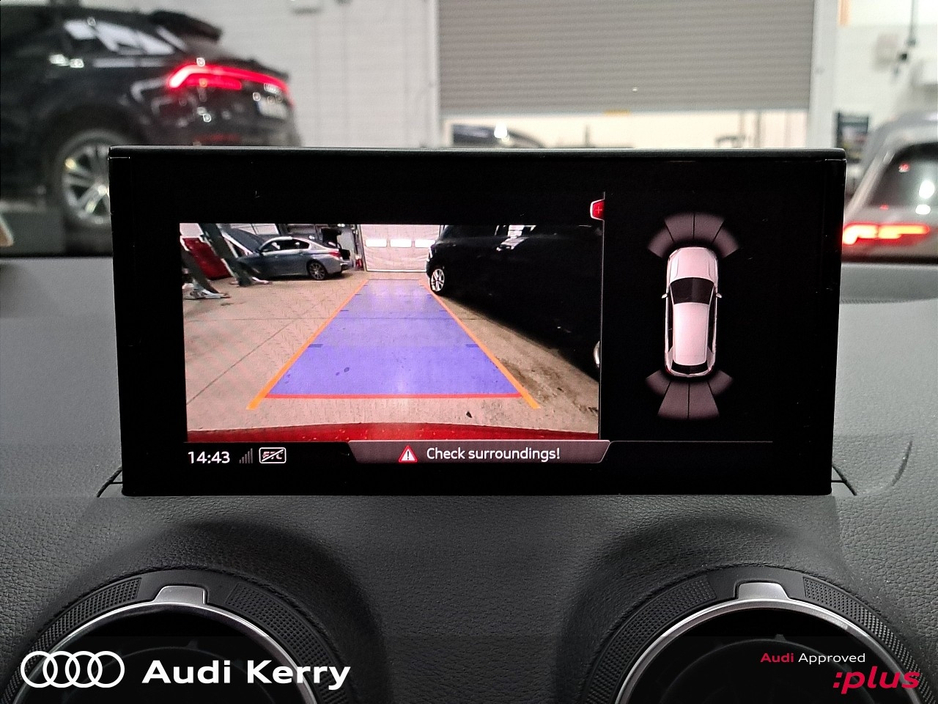 2018 Audi Q2 - image 16