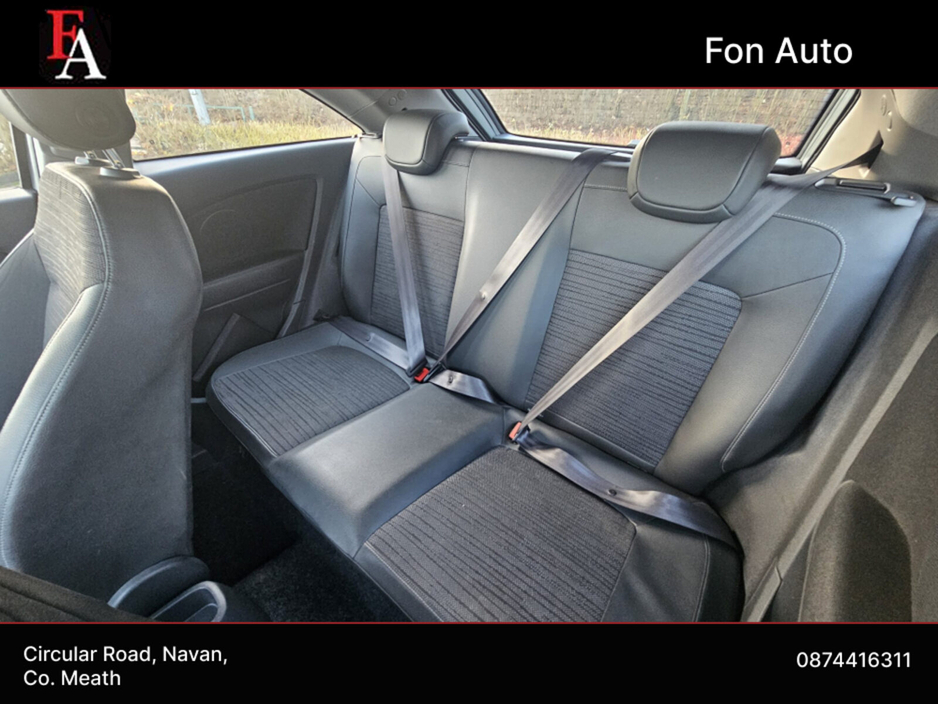 2014 Opel Corsa - image 16