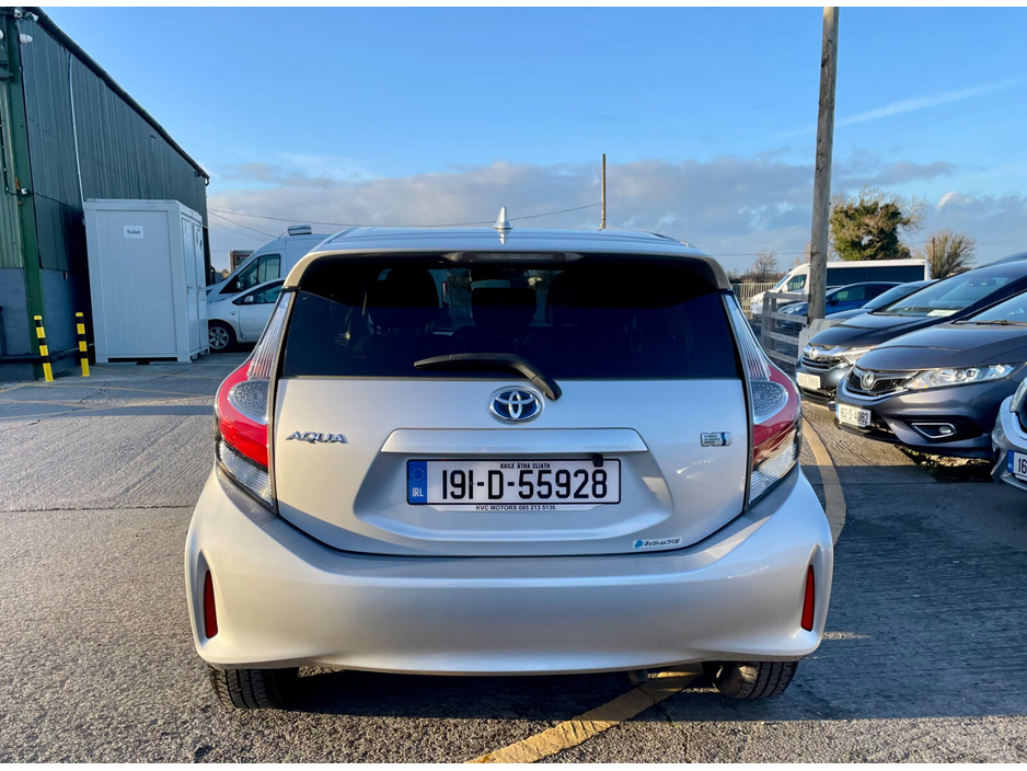2019 Toyota Aqua Hybrid €12,299