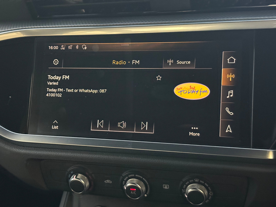 2020 Audi Q3 - image 17