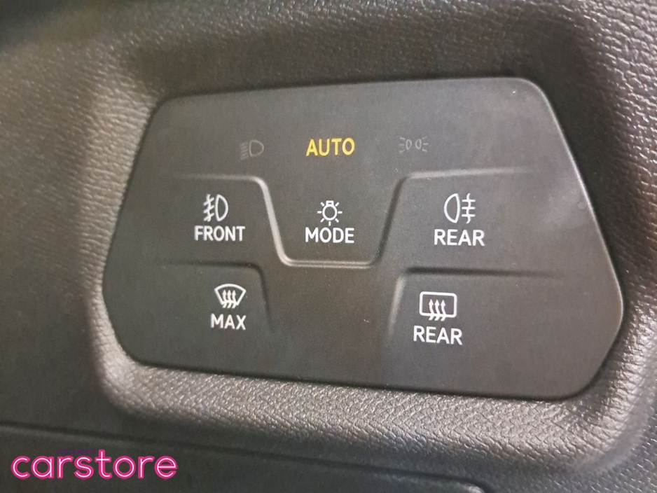 2023 Cupra Formentor - image 19