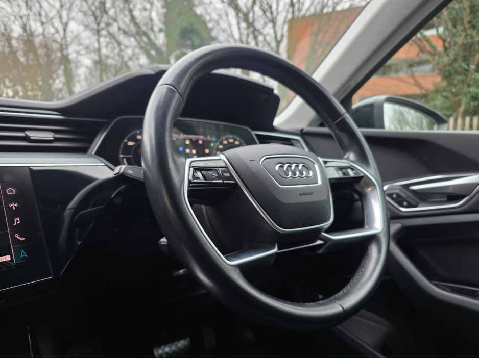 2020 Audi e-tron TECHNIK 50 QUATTRO AUTO. HUGE SPEC. FINANCE ARRANGED. SIMI. AA APPROVED.