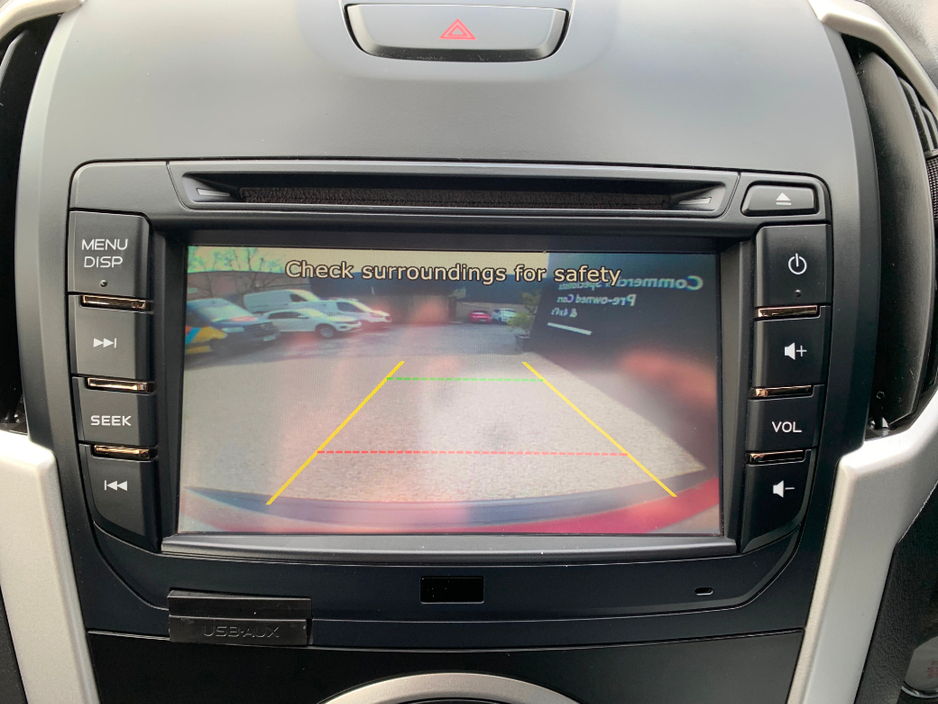 2019 Isuzu D-MAX - image 25