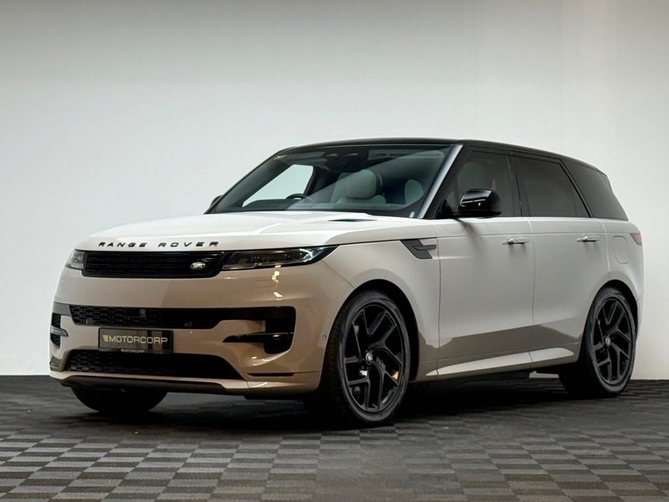 2024 Land Rover Range Rover Sport - image 3