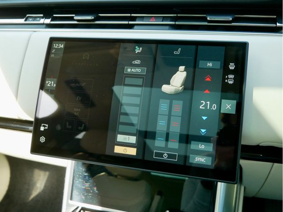 2025 Land Rover Range Rover - image 35