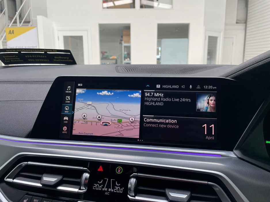 2022 BMW X5 - image 30