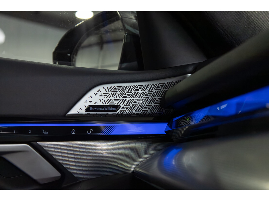 2025 BMW M5  €129,950