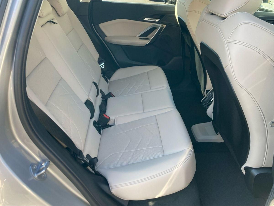 2025 BMW iX1 - image 20