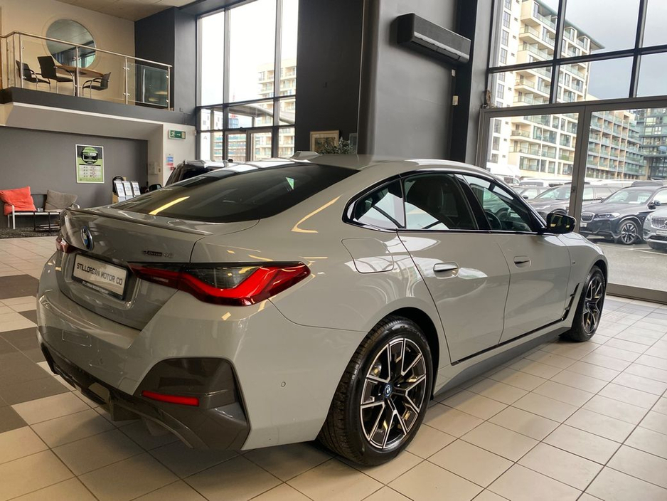 2024 BMW i4 - image 2