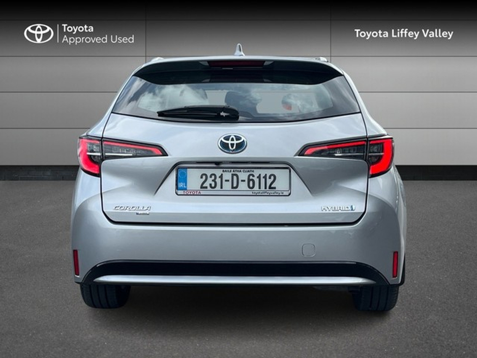 2023 Toyota Corolla - image 4