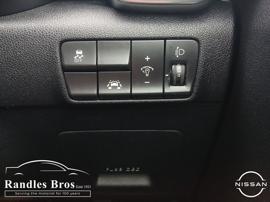 2016 Kia Sportage - image 21