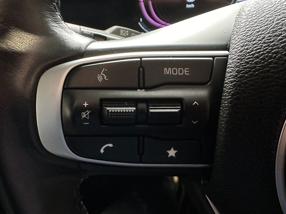 2023 Kia Sportage - image 16