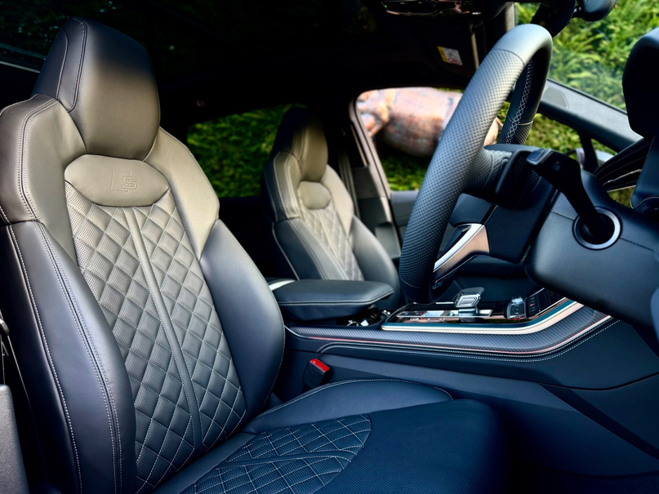 2026 Audi SQ7 - image 15