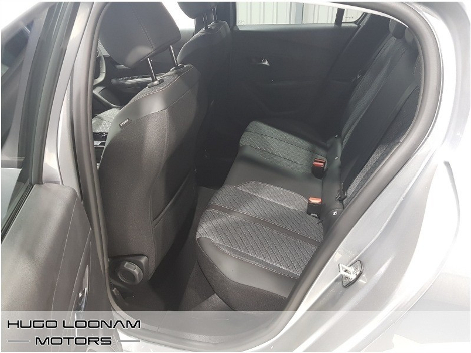 2026 Peugeot 208 ALLURE 1.2 MHEV EDCT 4DR A