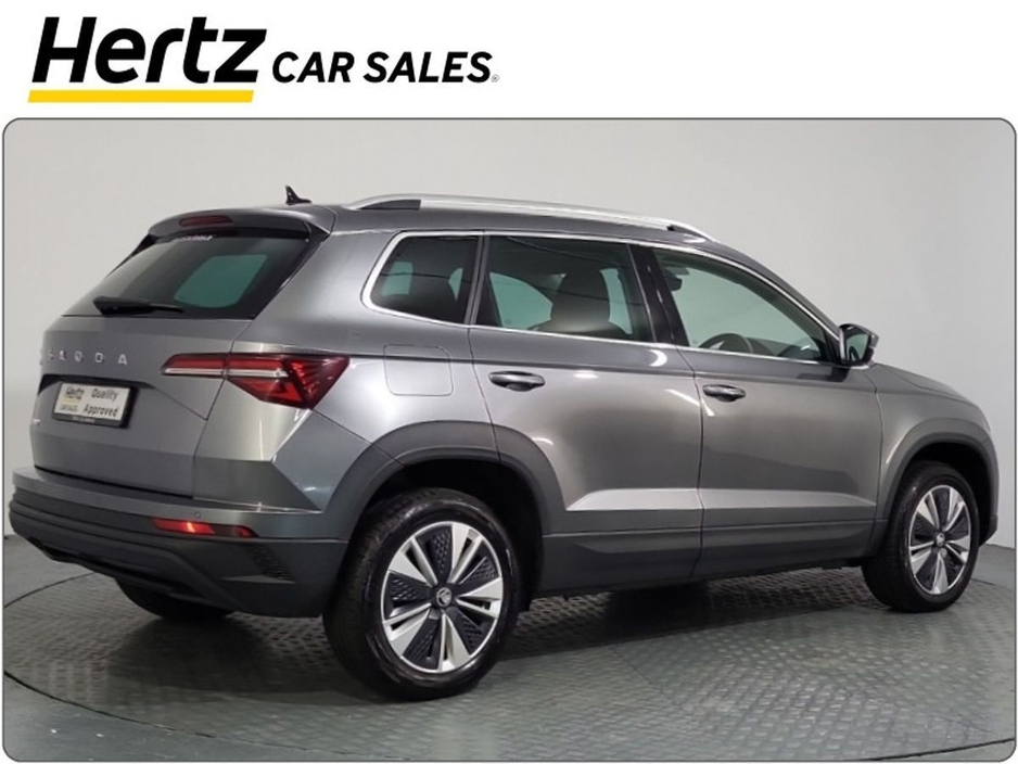 2024 Skoda Karoq - image 8