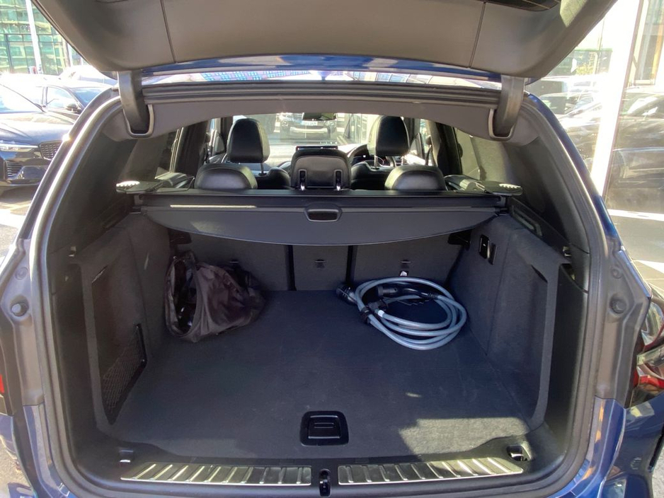 2023 BMW iX3 - image 11