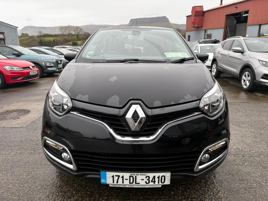 2017 Renault Captur 0.9 TCE EXPRESSION + 90 90BHP 5DR