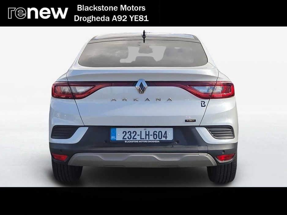 2023 Renault Arkana - image 10