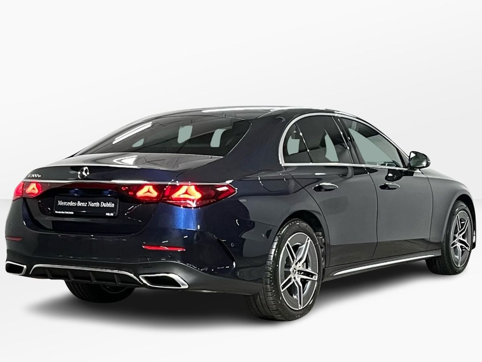 2026 Mercedes-Benz E Class 300e AMG - 19 Inch Alloys - Reversing Camera - Ambient Lighting - Sat Nav - Climate Control - Electric Heated Memory Seats - Keyless Start - Apple CarPlay/Android Auto €87,226