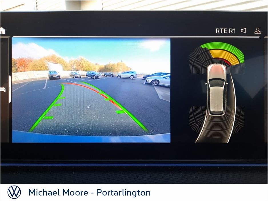 2024 BMW 5 Series - image 18