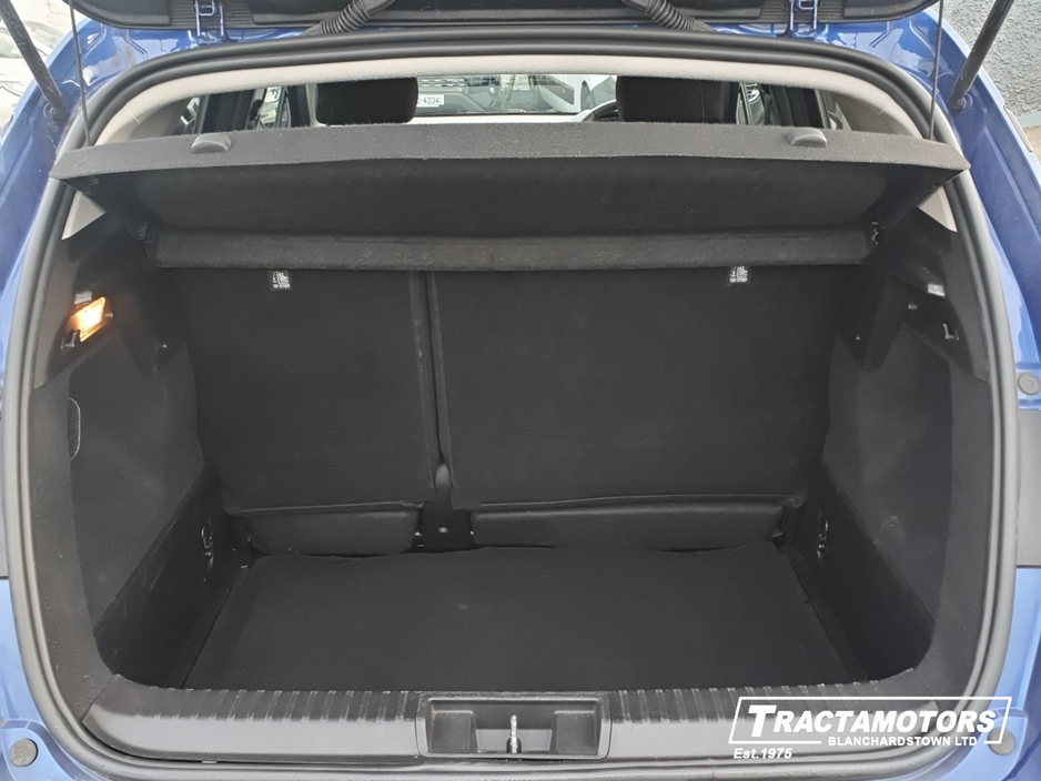 2023 Renault Captur - image 9