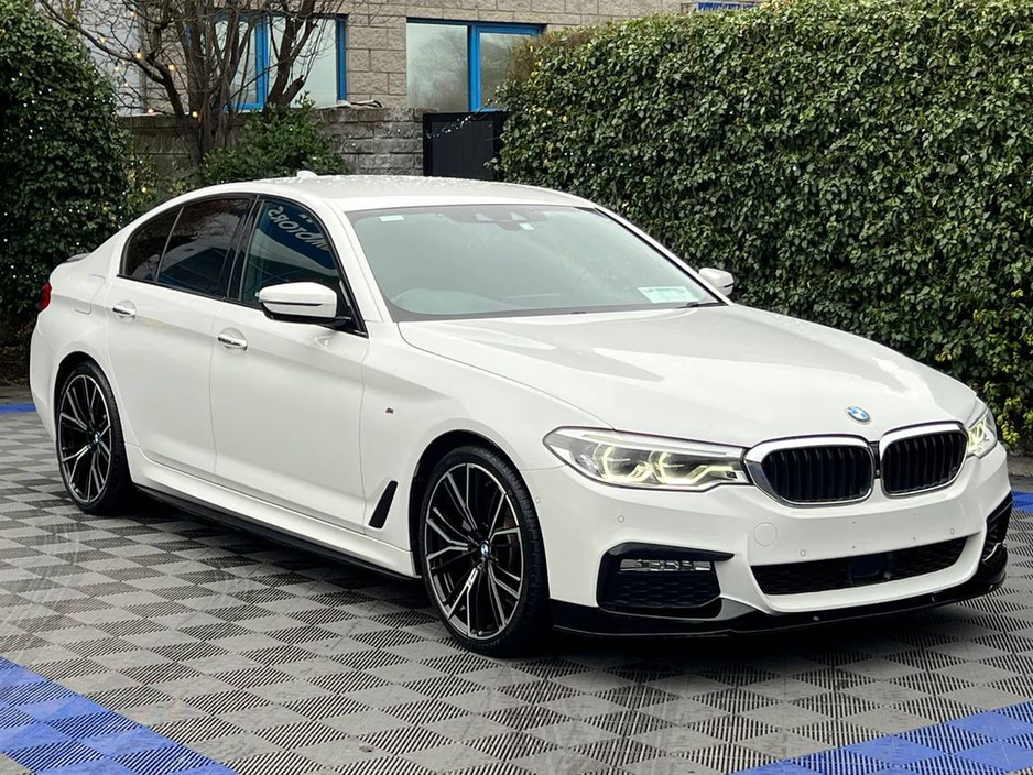 2018 BMW 5 Series 523d M-SPORT COMPETITION 2.0 AUTO // POWERED HALF ALCANTARA M-SPORT SEATS // 360 PARKING CAMERA // DIGITAL CLUSTER €28,900