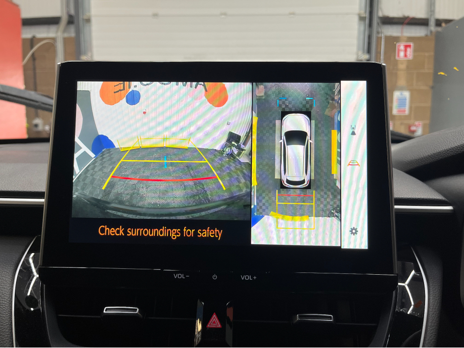 2024 Toyota Corolla - image 22