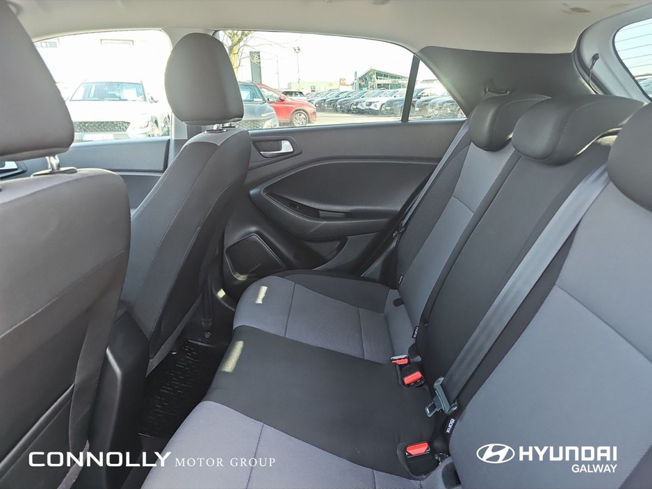 2019 Hyundai i20 - image 6