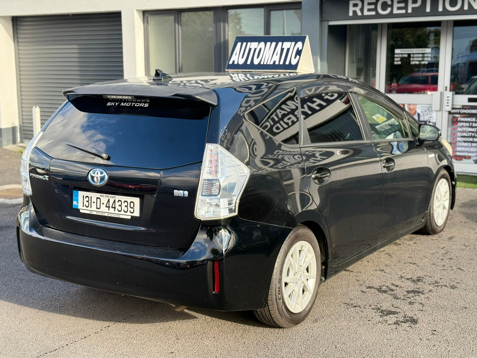 2013 Toyota Prius  €11,990