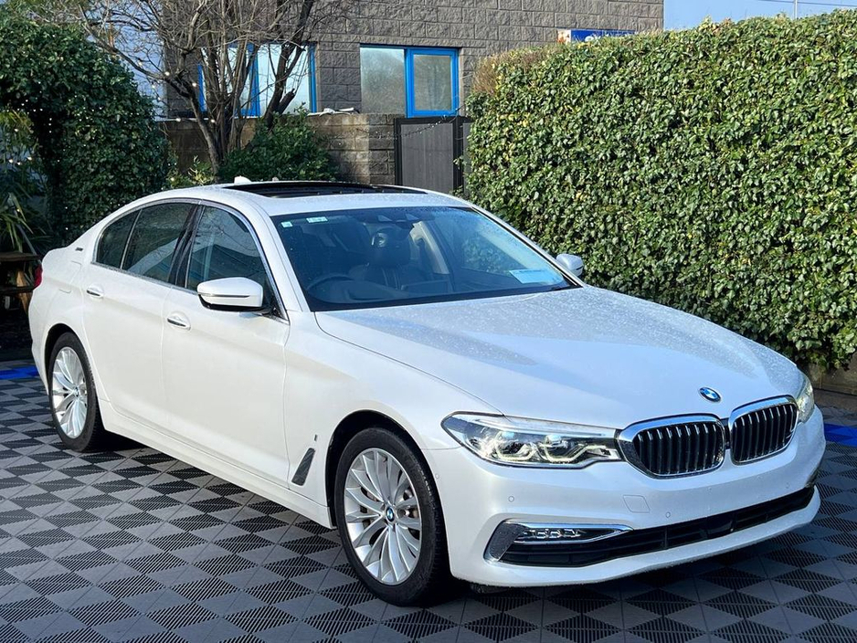 2018 BMW 5 Series 530e LUXURY LINE 2.0 HYBRID // FULL SERVICE HISTORY/ /TILT & SLIDE SUNROOF // HARMAN/KARDON €24,900