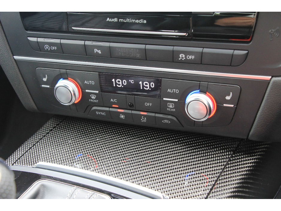 2016 Audi RS6 - image 27