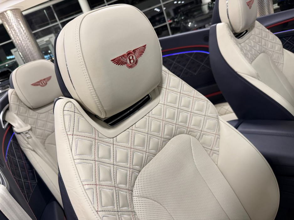 2022 Bentley Continental - image 33
