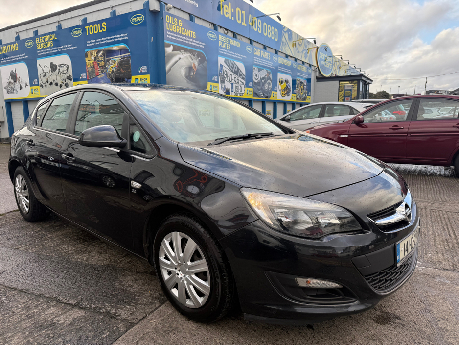 2014 Opel Astra S 1.4 I 100PS 5DR €4,990