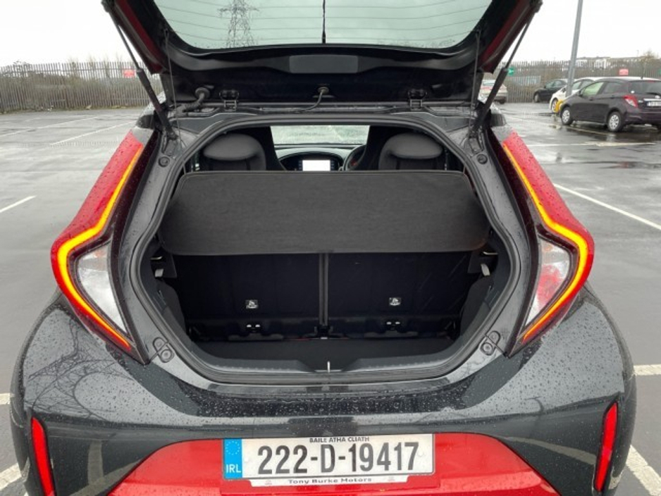 2021 Toyota Aygo X - Design - New Generation - 1.0i Petrol - 5dr - Superb Features - Great Value // Front Electric Windows // Rear Electric Windows // Electric Mirrors // Finger Tip Stereo Controls // Apple Carplay €15,899