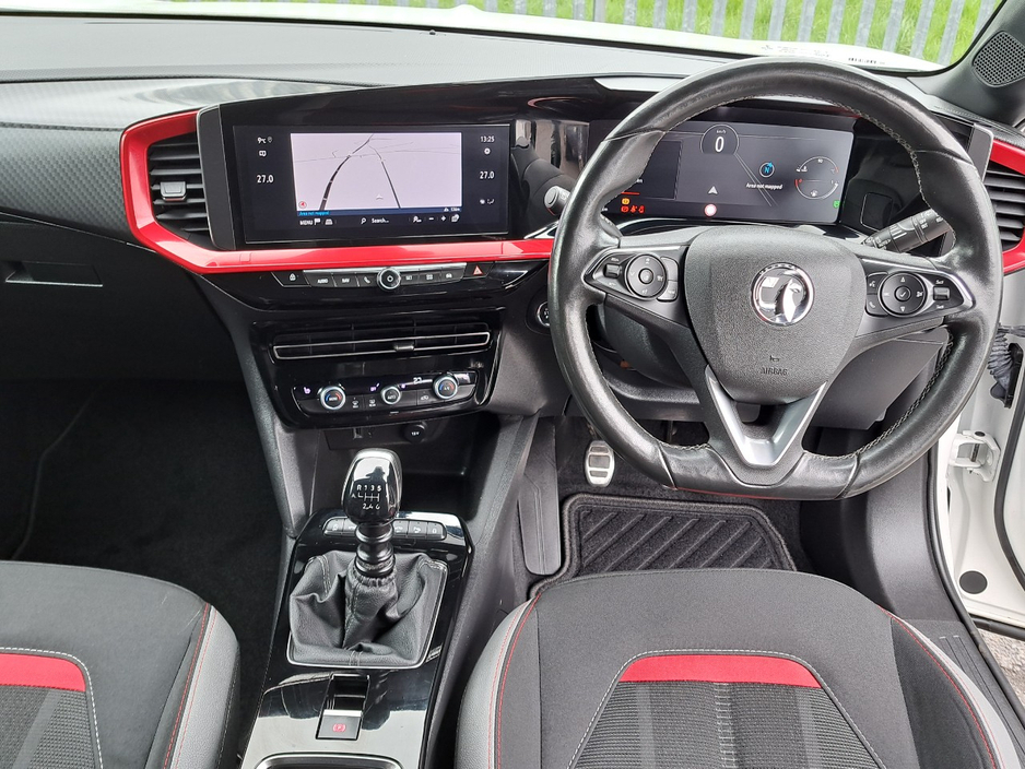 2022 Opel Mokka - image 18