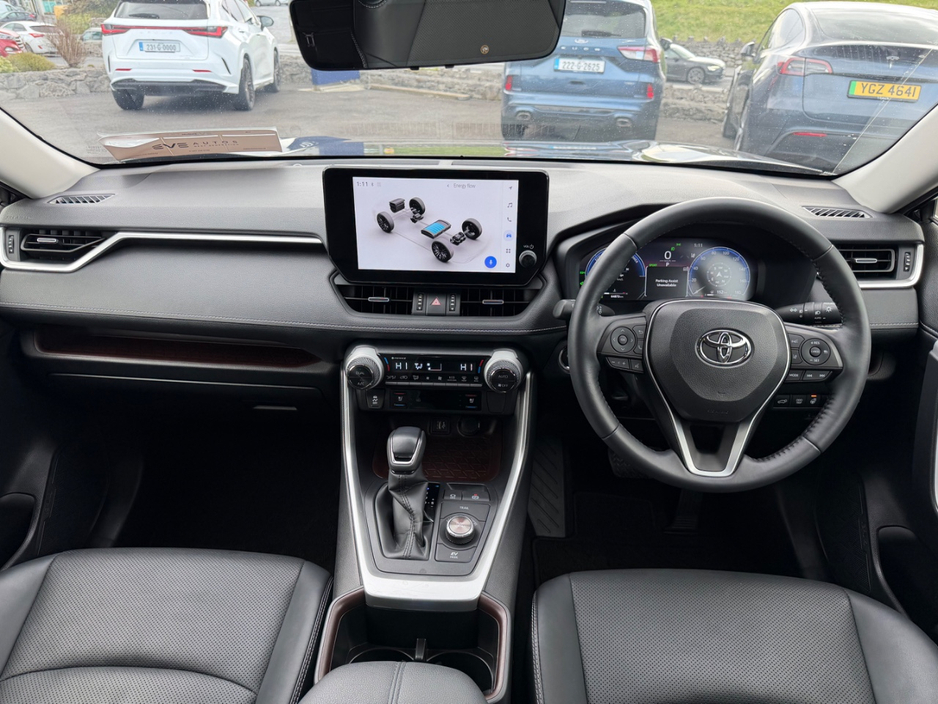 2023 Toyota Rav4 - image 6