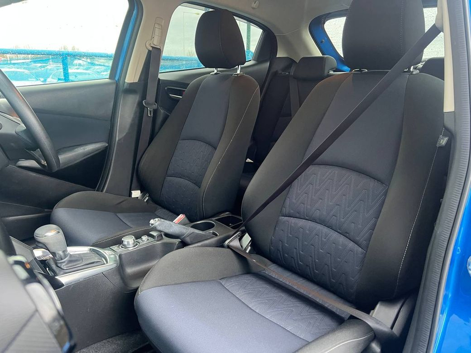 2016 Mazda Demio - image 6