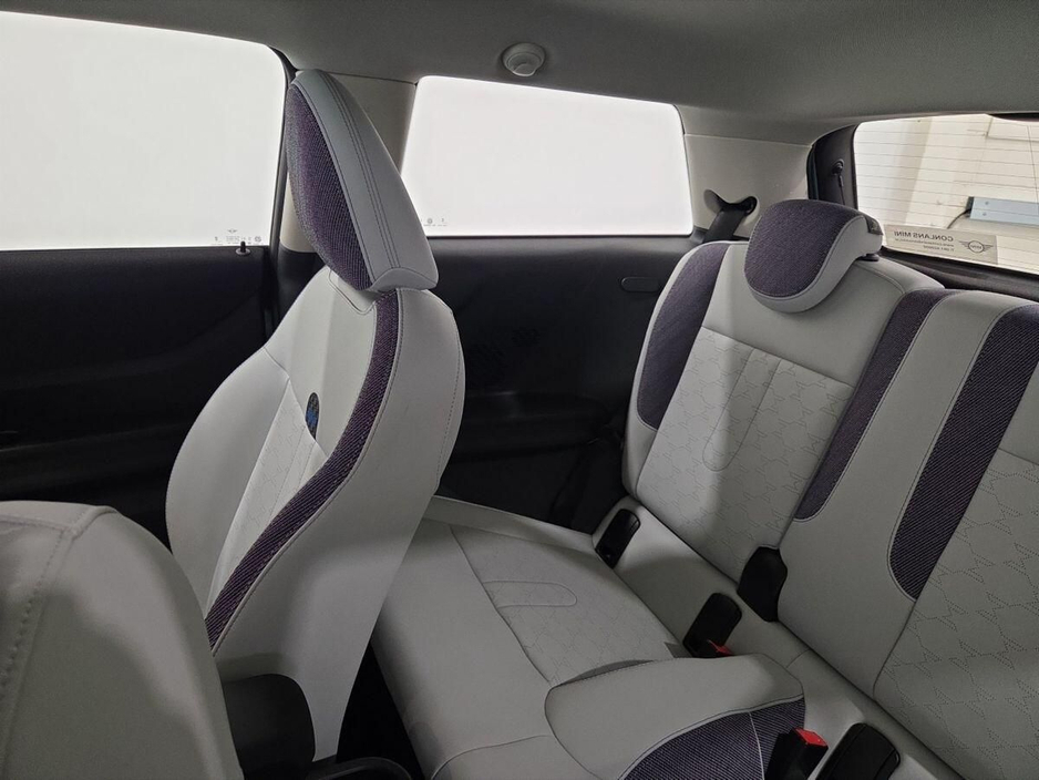 2025 MINI Hatch - image 22