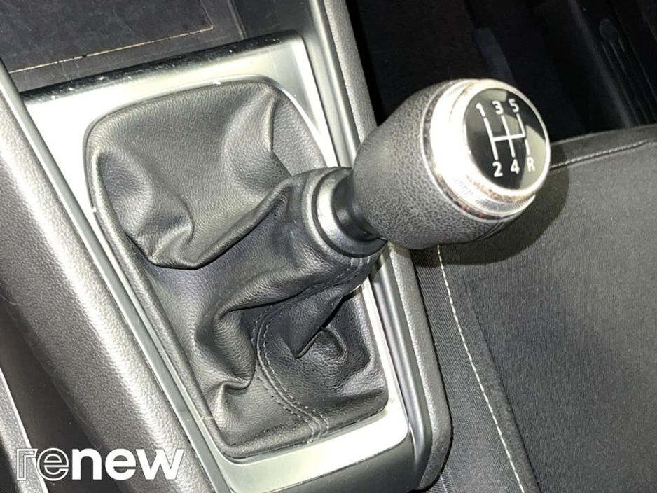 2021 Renault Captur TCe 100 Iconic €17,890