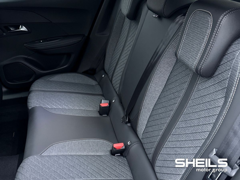 2026 Peugeot 2008 - image 7