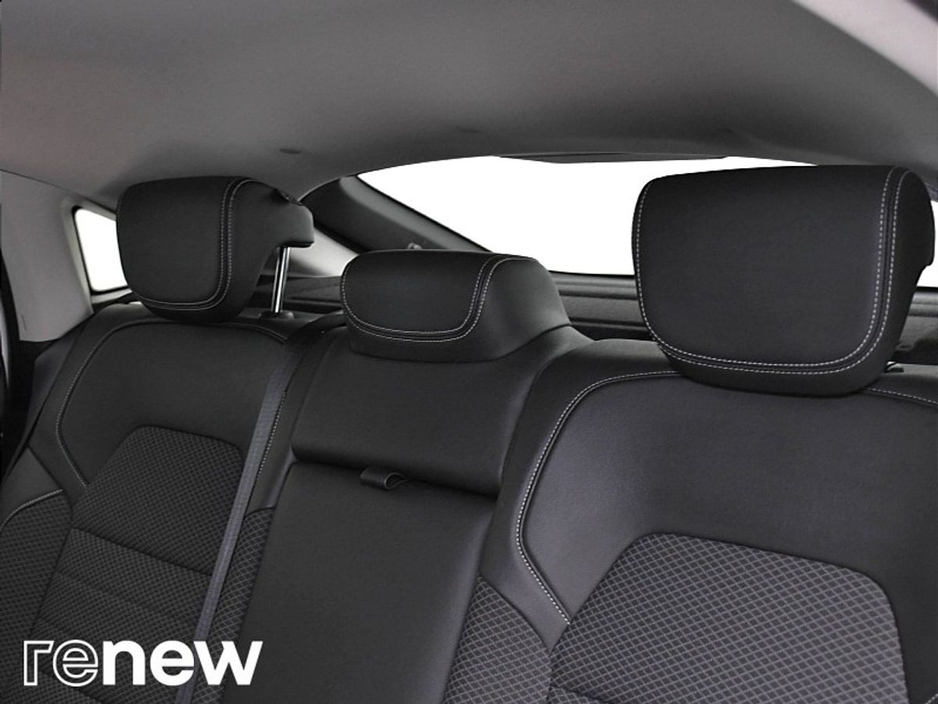 2023 Renault Arkana - image 23