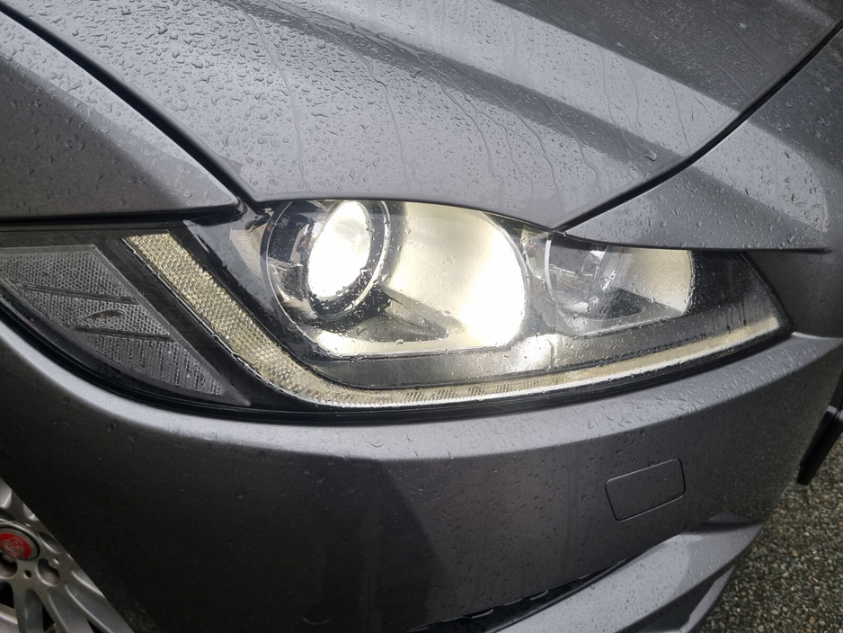 2017 Jaguar F-Pace RWD 2.0 D 163PS Prestige €10,999