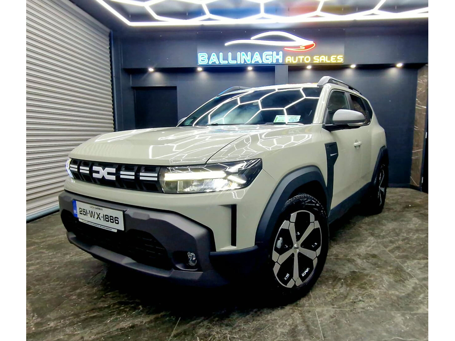 2025 Dacia Duster - image 7