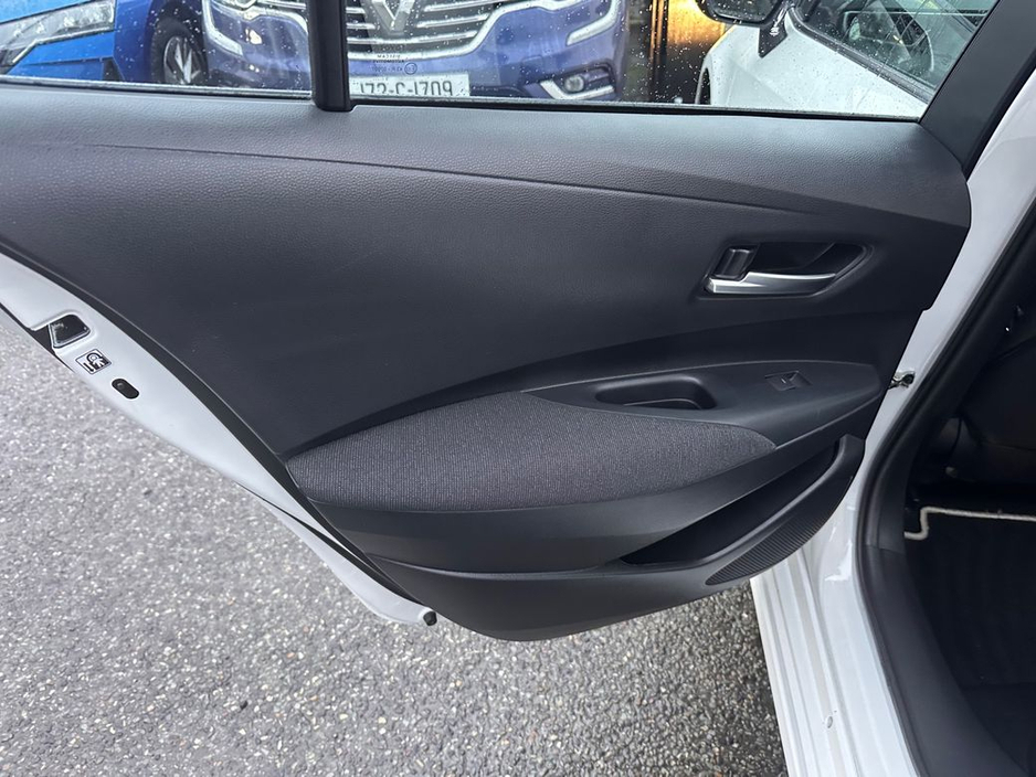 2024 Toyota Corolla PETROL HYBRID, LUNA MODEL, AUTOMATIC, TOYOTA SERVICE HISTORY, NEW NCT, FINANCE, WARRANRT, 5 STAR REVIEWS €25,995