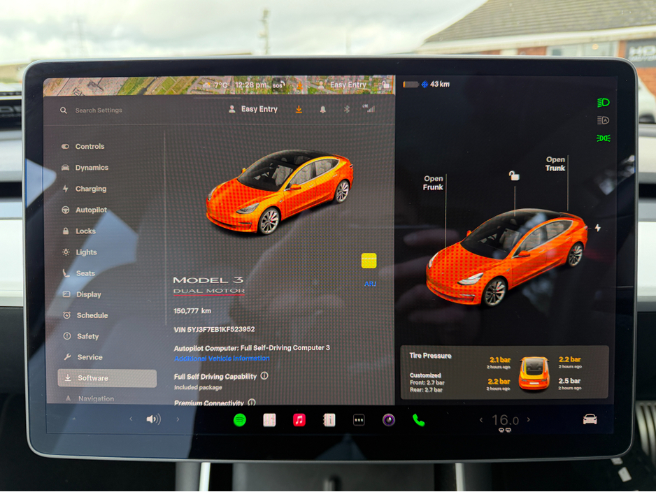 2019 Tesla Model 3 PERFORMACE..WHITE LEATHER..AWD €20,900