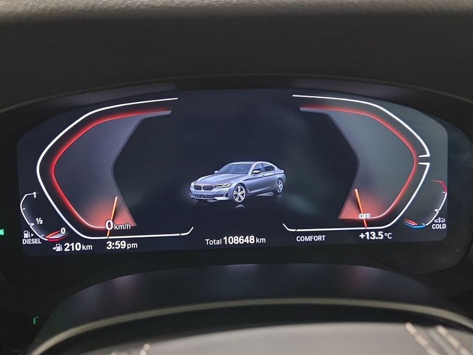 2022 BMW 5 Series 520d SE Saloon €37,950