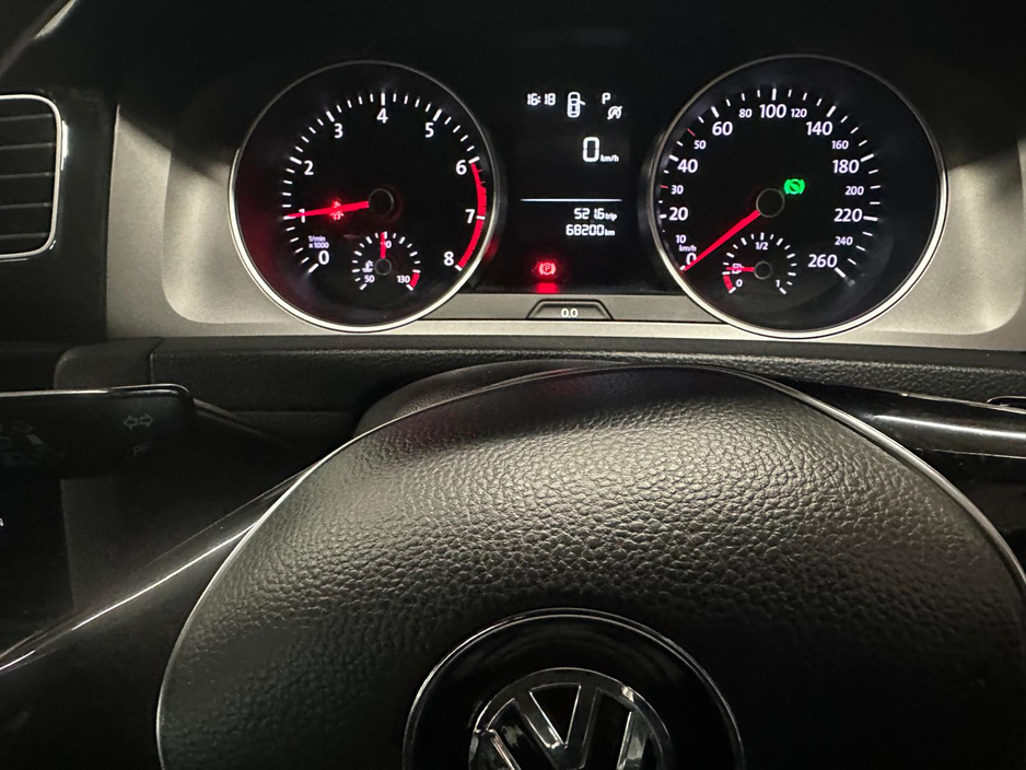 2015 Volkswagen Golf - image 7