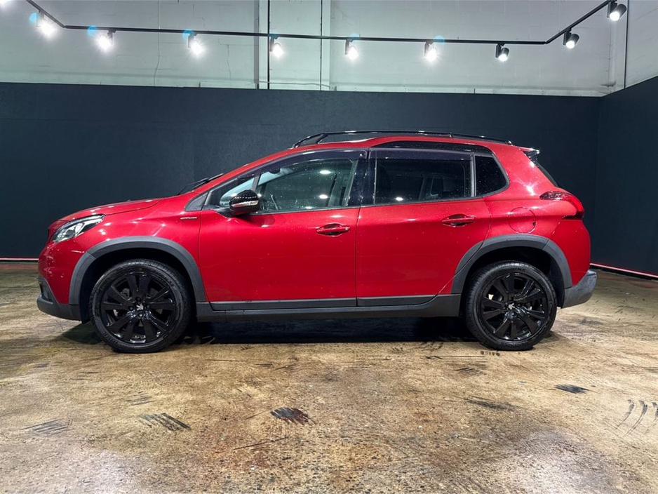 2020 Peugeot 2008 - image 6