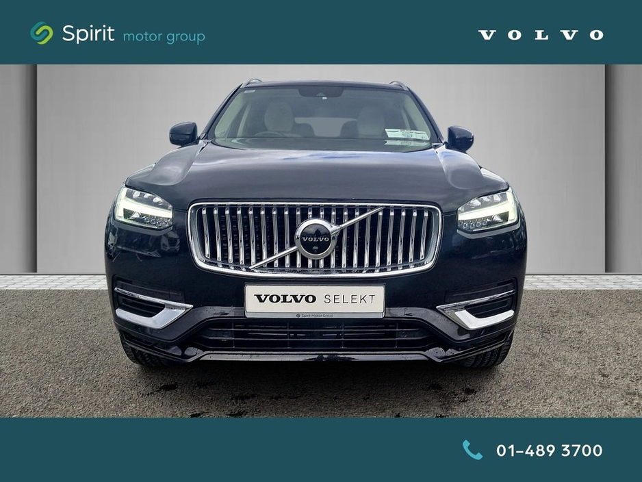 2022 Volvo XC90 - image 8