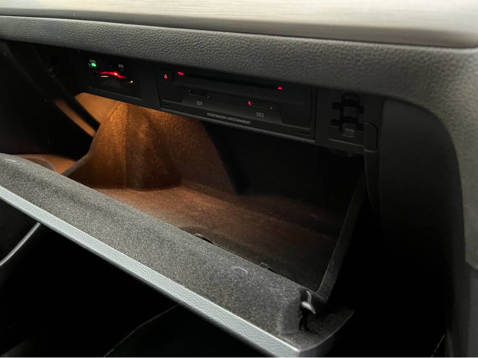 2017 Volkswagen Golf - image 16